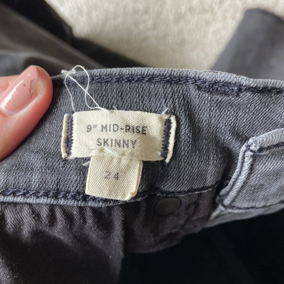 Madewell 9” Mid-Rise Skinny - size 24 - Picture 4 of 6
